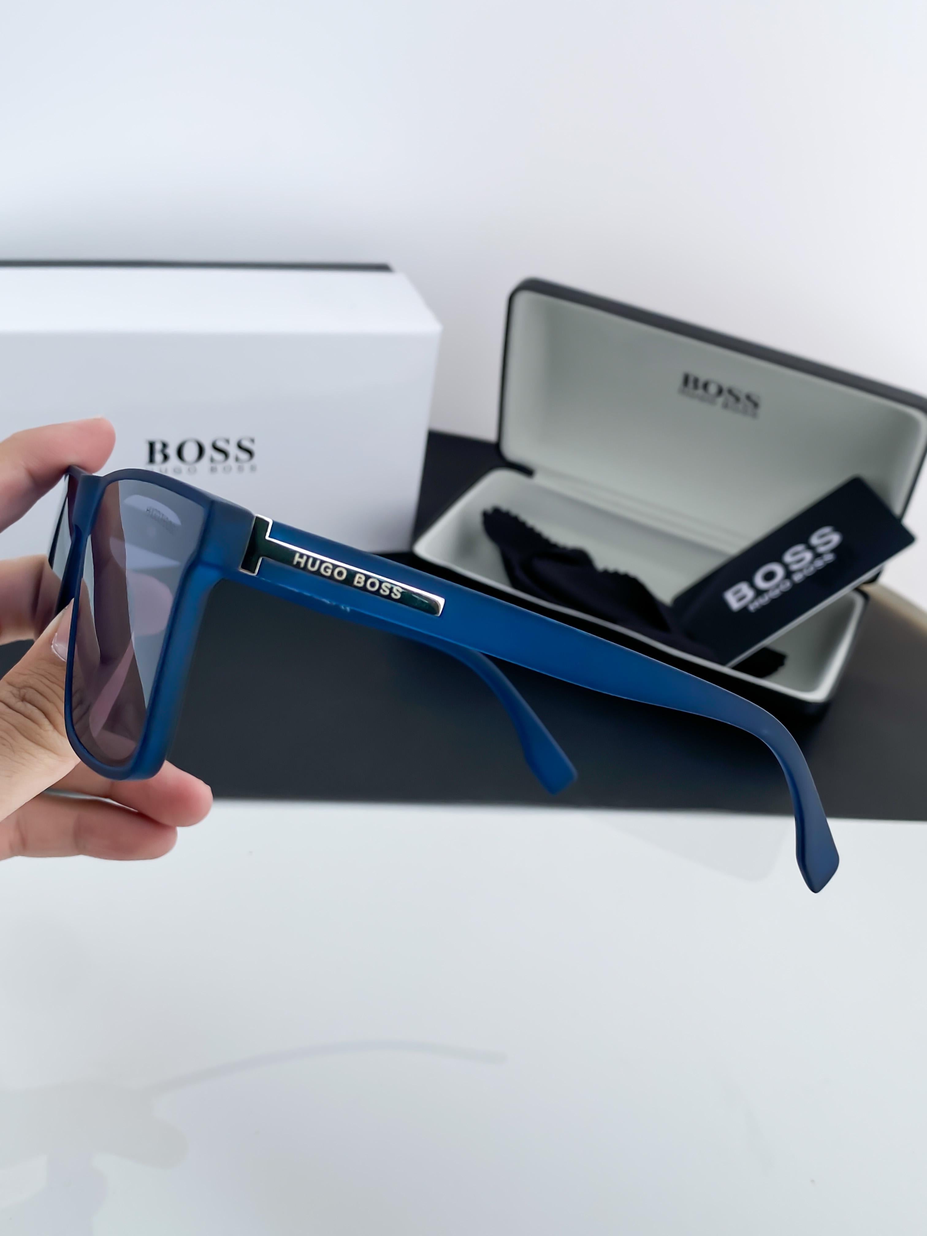 HU_go_BOSS BLUE 1350 B