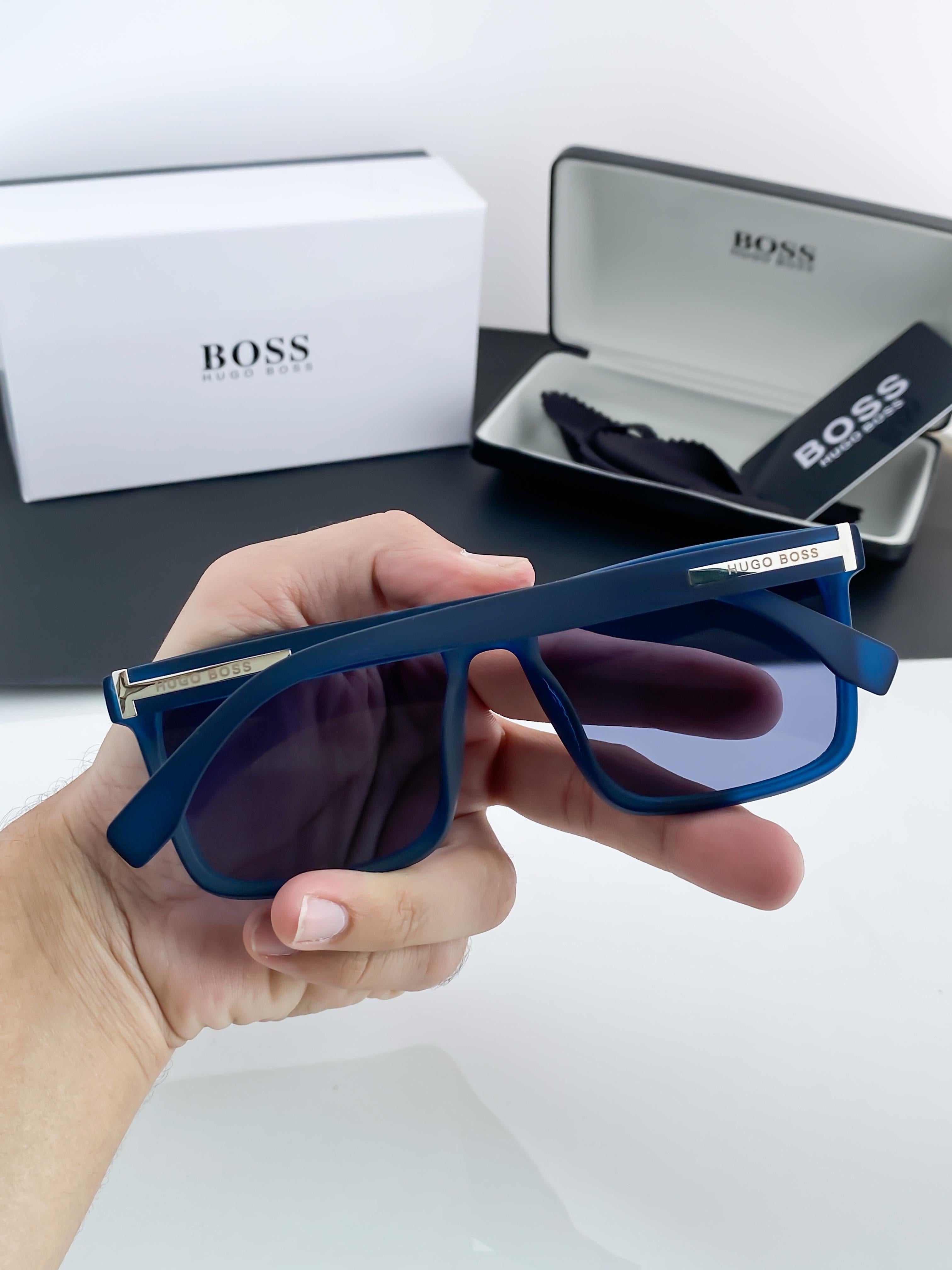 HU_go_BOSS BLUE 1350 B