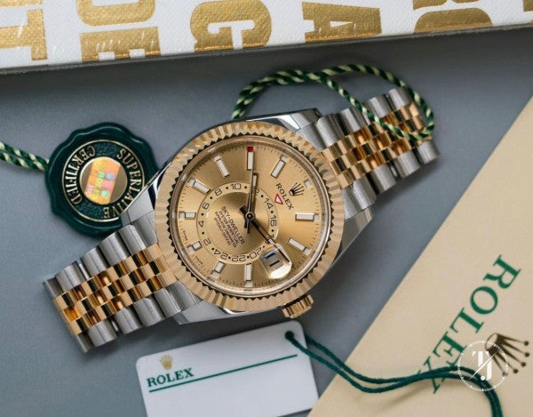 Rlx 7A Sky Dweler Watch Golden
