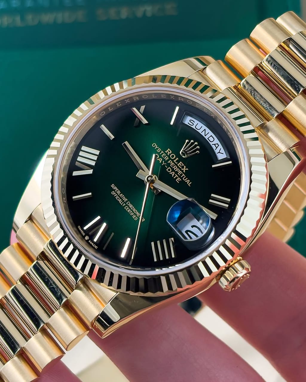 RLX Day-Date premium quality chain watch