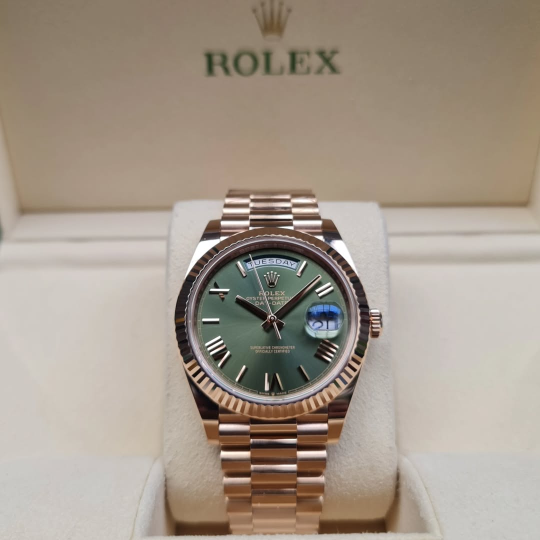 RLX Day-Date premium quality chain watch